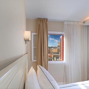 Vrachos Athens Suites